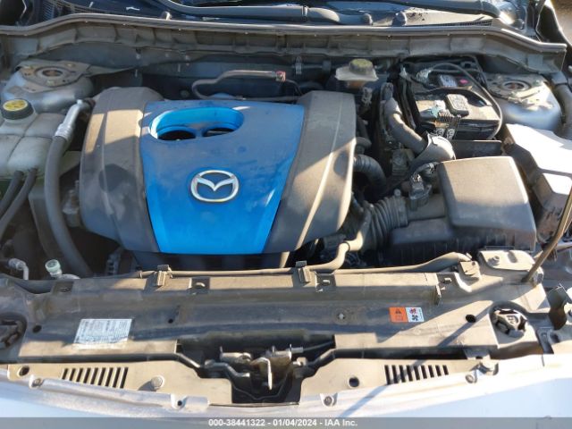 Photo 9 VIN: JM1BL1L84C1684136 - MAZDA MAZDA3 