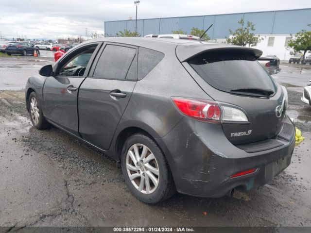 Photo 2 VIN: JM1BL1L85C1654997 - MAZDA MAZDA3 