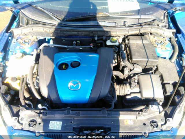 Photo 9 VIN: JM1BL1L86C1662980 - MAZDA MAZDA3 