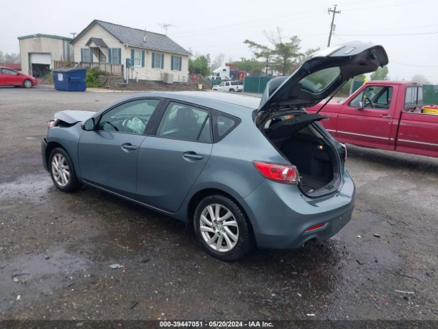 Photo 2 VIN: JM1BL1L86C1684381 - MAZDA MAZDA3 