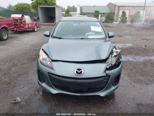 Photo 5 VIN: JM1BL1L86C1684381 - MAZDA MAZDA3 