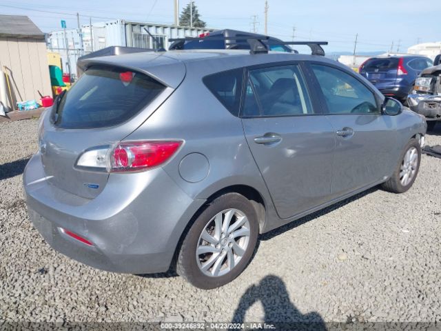 Photo 3 VIN: JM1BL1L87D1711007 - MAZDA MAZDA3 