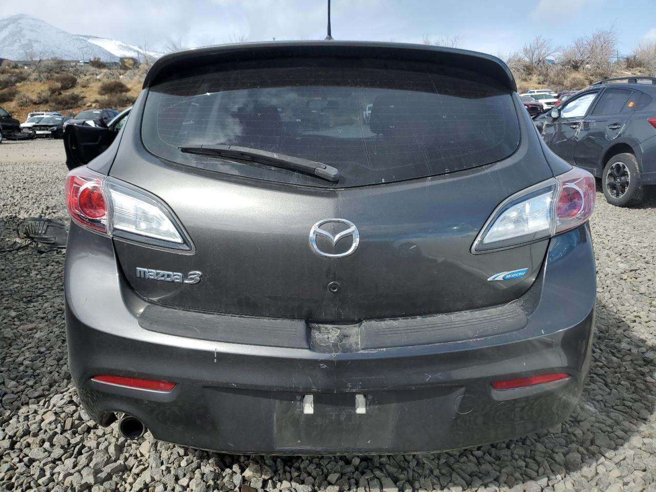 Photo 5 VIN: JM1BL1L88C1654329 - MAZDA 3 