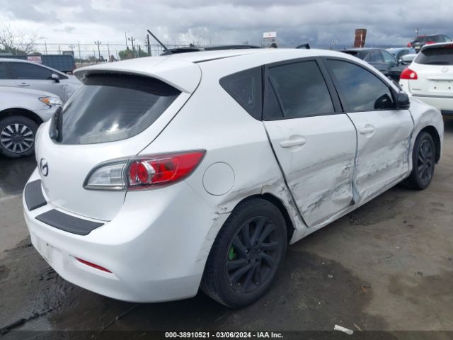 Photo 3 VIN: JM1BL1L88C1654931 - MAZDA MAZDA3 