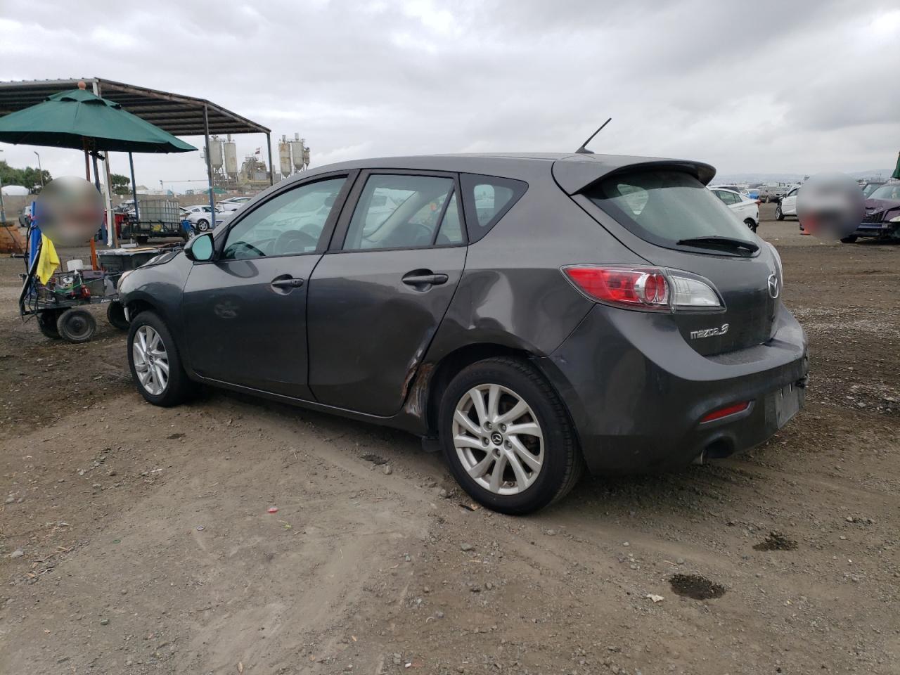 Photo 1 VIN: JM1BL1LP3D1794667 - MAZDA 3 