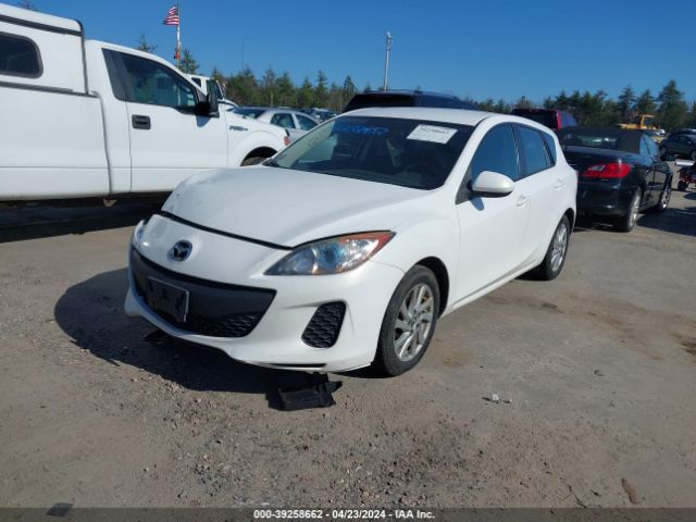 Photo 1 VIN: JM1BL1LP3D1820717 - MAZDA MAZDA3 