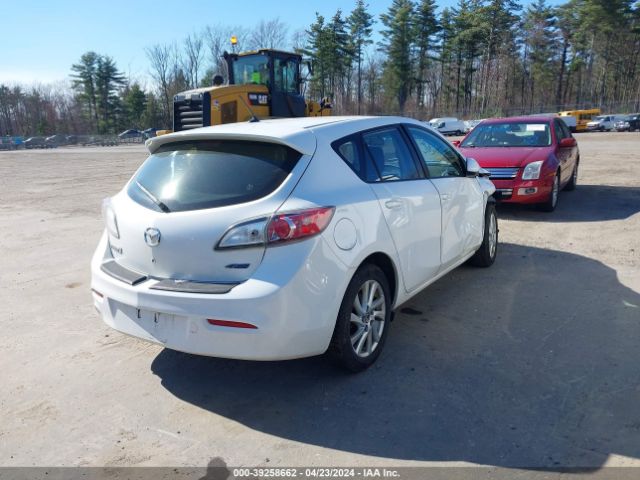 Photo 3 VIN: JM1BL1LP3D1820717 - MAZDA MAZDA3 