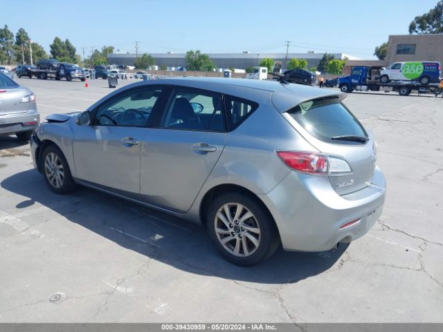 Photo 2 VIN: JM1BL1LP6D1726007 - MAZDA MAZDA3 