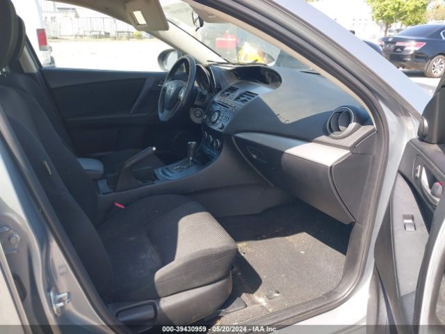 Photo 4 VIN: JM1BL1LP6D1726007 - MAZDA MAZDA3 