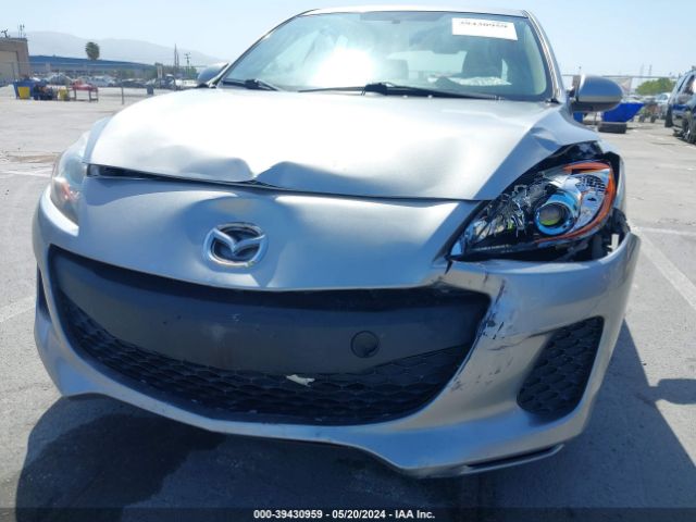 Photo 5 VIN: JM1BL1LP6D1726007 - MAZDA MAZDA3 