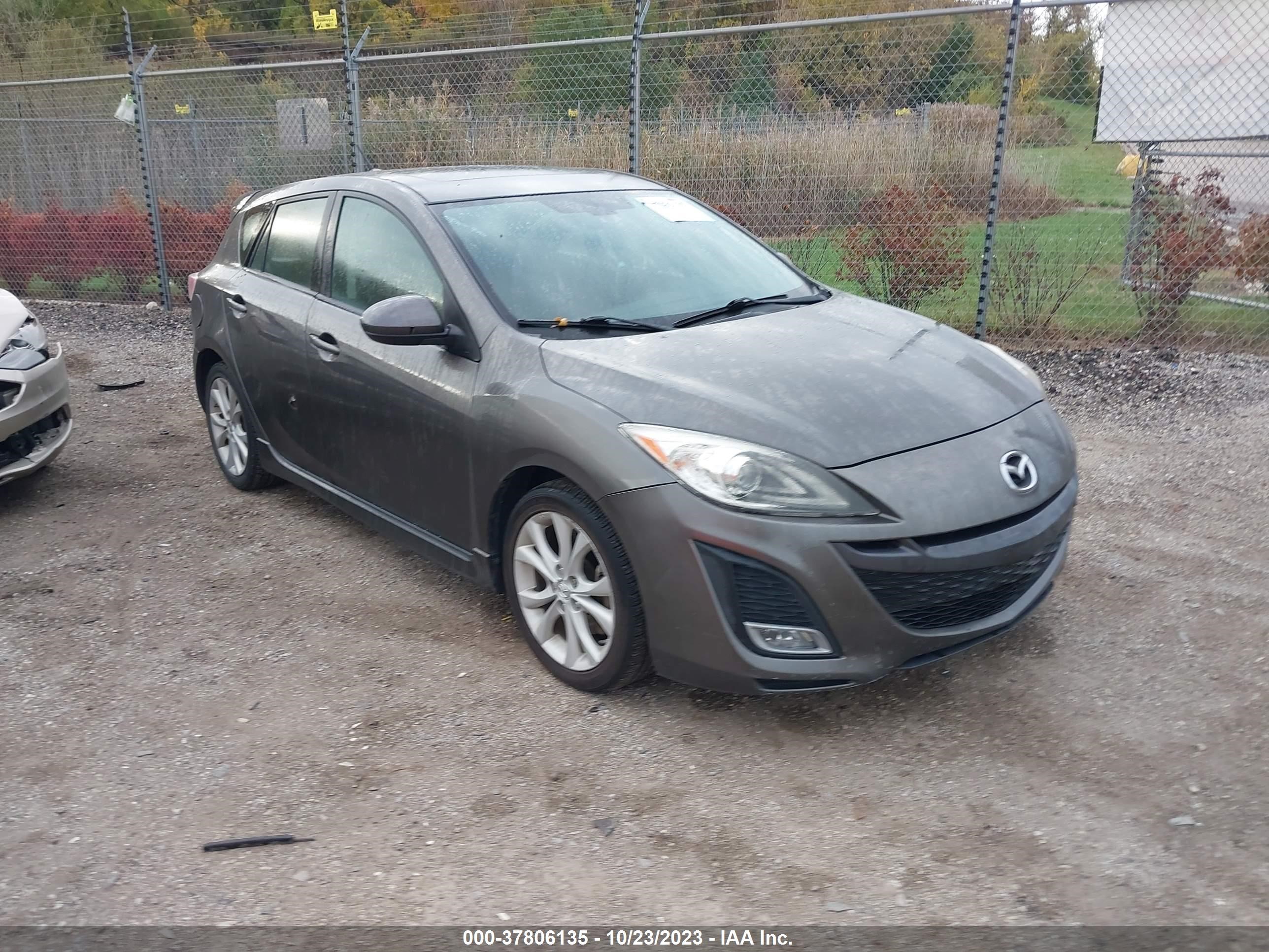 Photo 0 VIN: JM1BL1M50B1417174 - MAZDA 3 