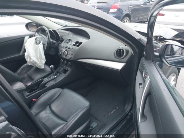 Photo 4 VIN: JM1BL1M54C1531325 - MAZDA MAZDA3 