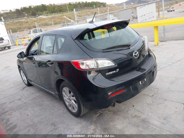 Photo 2 VIN: JM1BL1M5XB1378495 - MAZDA MAZDA3 