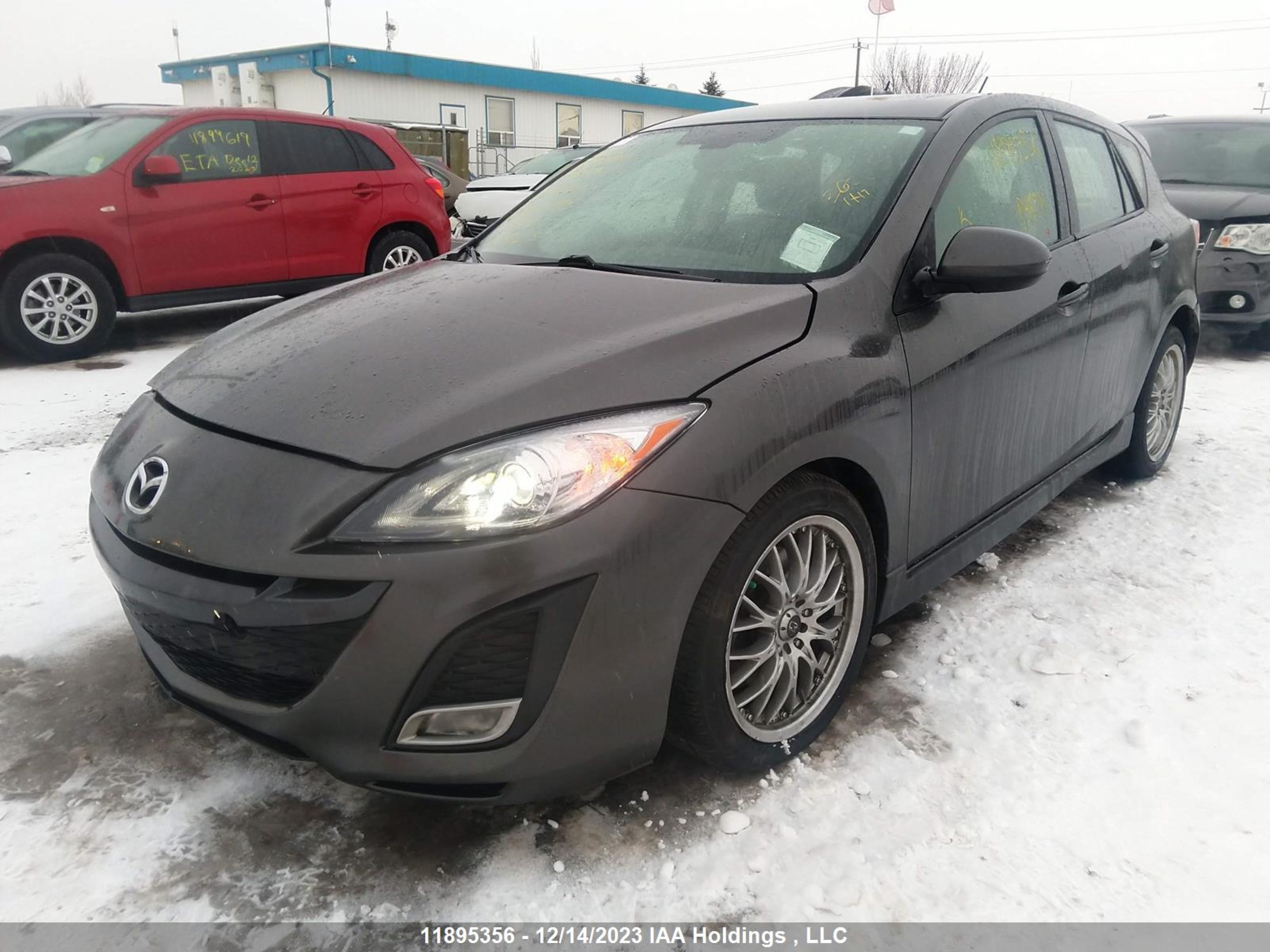 Photo 1 VIN: JM1BL1M5XB1380361 - MAZDA 3 