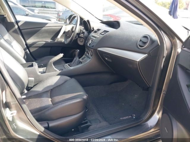 Photo 4 VIN: JM1BL1M68B1365947 - MAZDA MAZDA3 