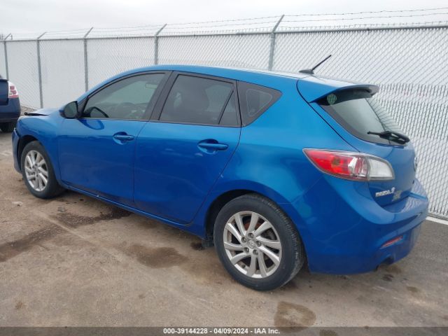 Photo 2 VIN: JM1BL1M79C1585799 - MAZDA MAZDA3 