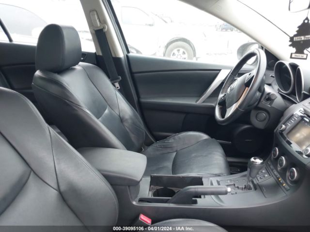 Photo 4 VIN: JM1BL1M79D1736643 - MAZDA MAZDA3 