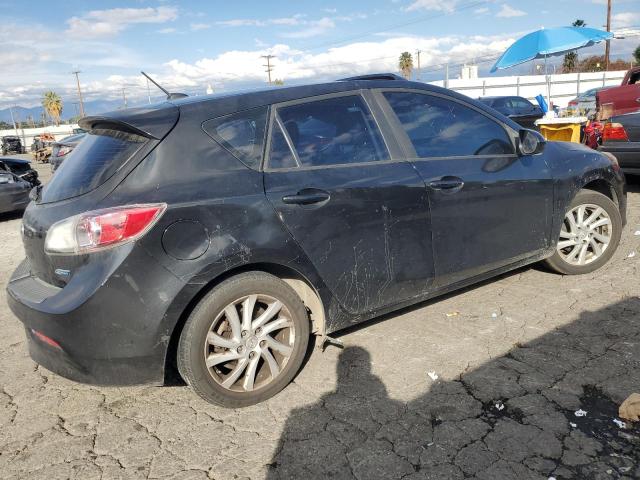 Photo 2 VIN: JM1BL1M7XC1576674 - MAZDA 3 