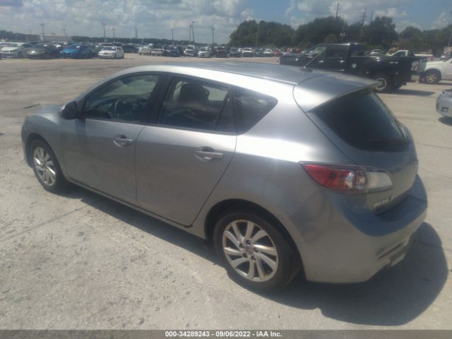 Photo 2 VIN: JM1BL1M7XC1627820 - MAZDA 3 