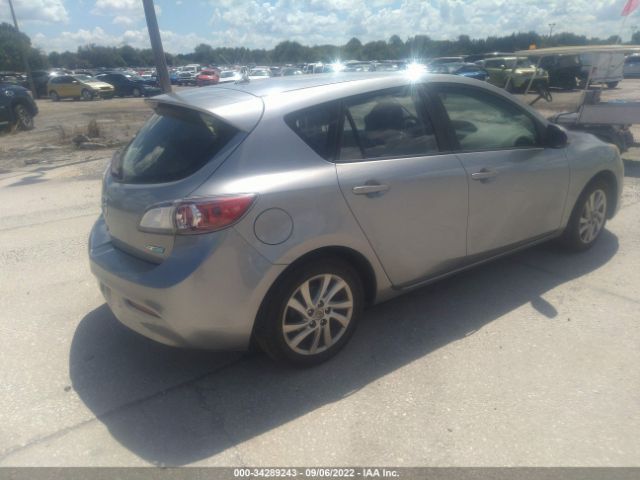 Photo 3 VIN: JM1BL1M7XC1627820 - MAZDA 3 