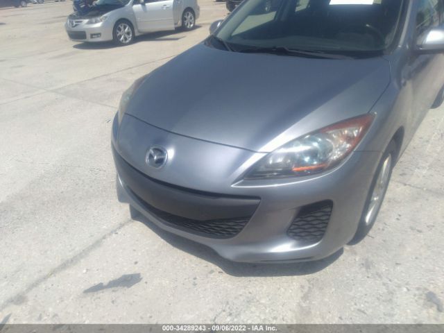 Photo 5 VIN: JM1BL1M7XC1627820 - MAZDA 3 