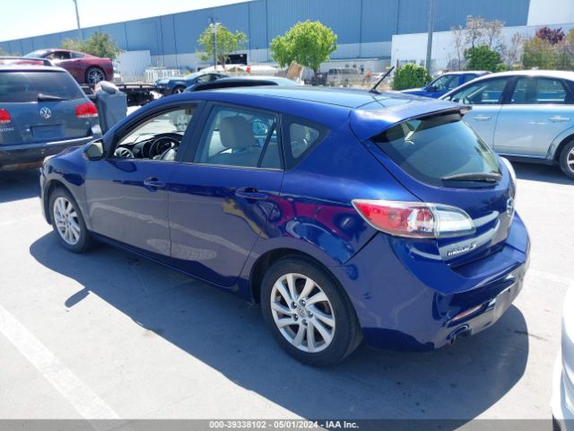 Photo 2 VIN: JM1BL1M80C1611330 - MAZDA MAZDA3 