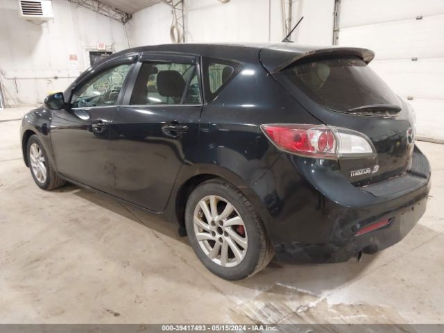 Photo 2 VIN: JM1BL1M80C1662553 - MAZDA MAZDA3 