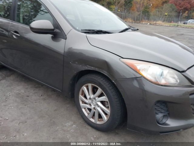 Photo 5 VIN: JM1BL1M81C1546262 - MAZDA MAZDA3 