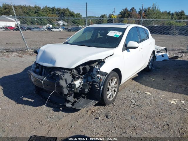 Photo 1 VIN: JM1BL1MP3D1800921 - MAZDA MAZDA3 