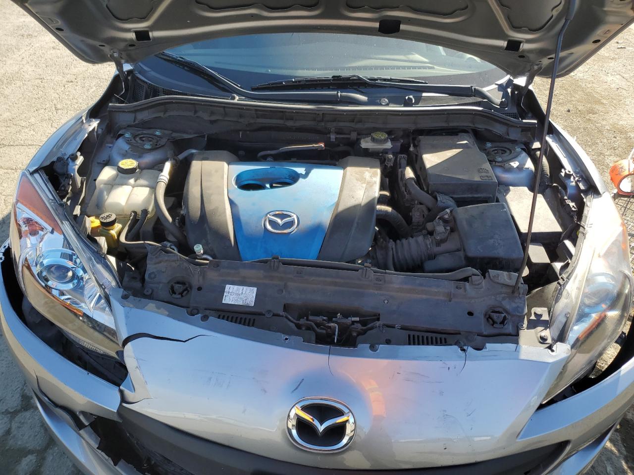 Photo 10 VIN: JM1BL1MP7D1794265 - MAZDA 3 