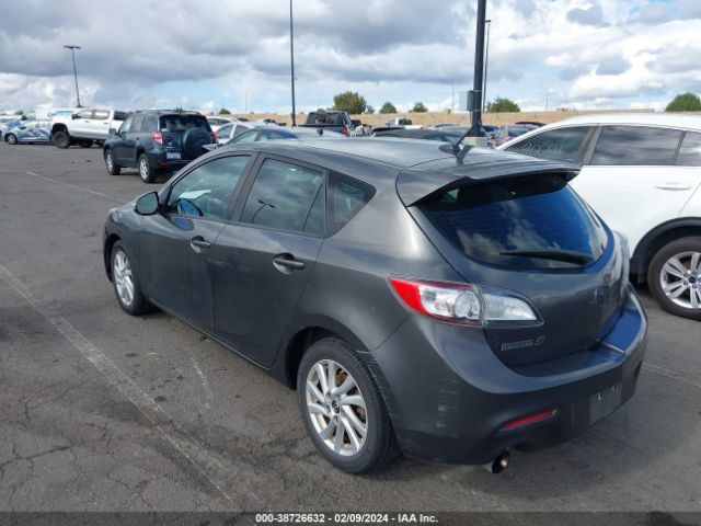 Photo 2 VIN: JM1BL1MP8D1740439 - MAZDA MAZDA3 