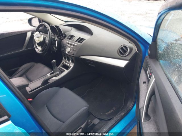 Photo 4 VIN: JM1BL1S55A1165018 - MAZDA MAZDA3 