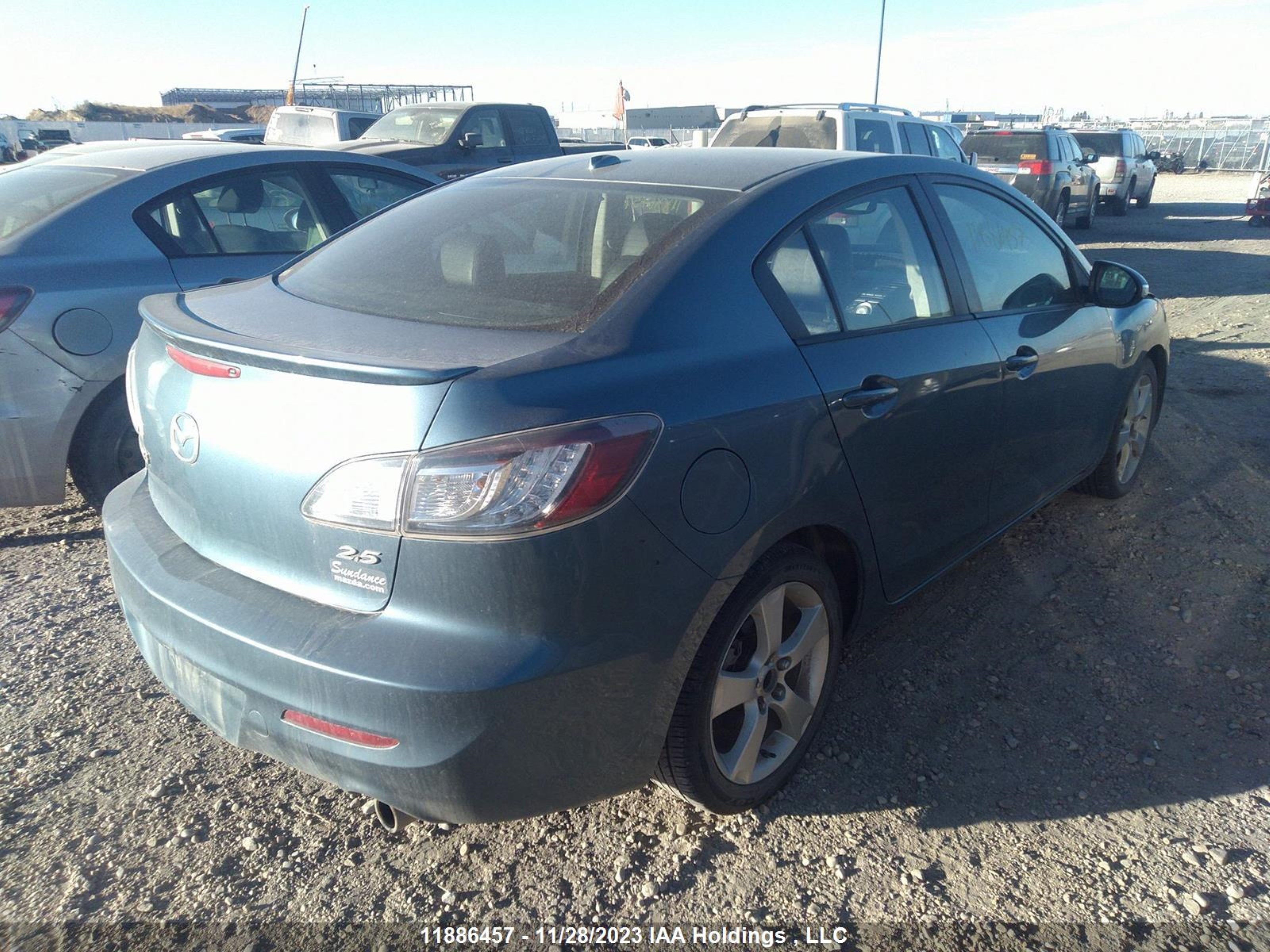 Photo 3 VIN: JM1BL1S55A1213570 - MAZDA 3 