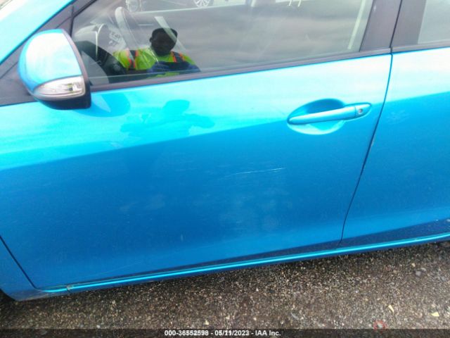 Photo 5 VIN: JM1BL1S64A1108043 - MAZDA MAZDA3 