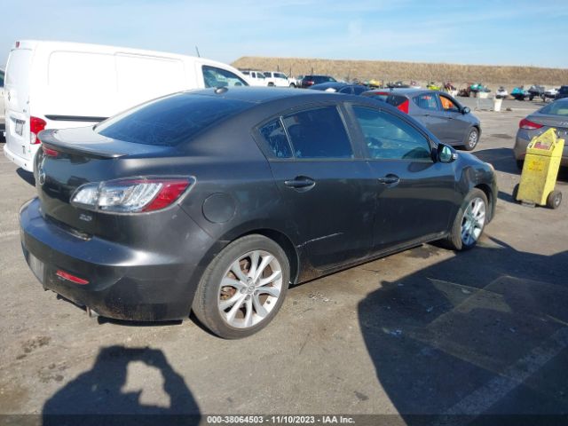 Photo 3 VIN: JM1BL1S6XA1103204 - MAZDA MAZDA3 