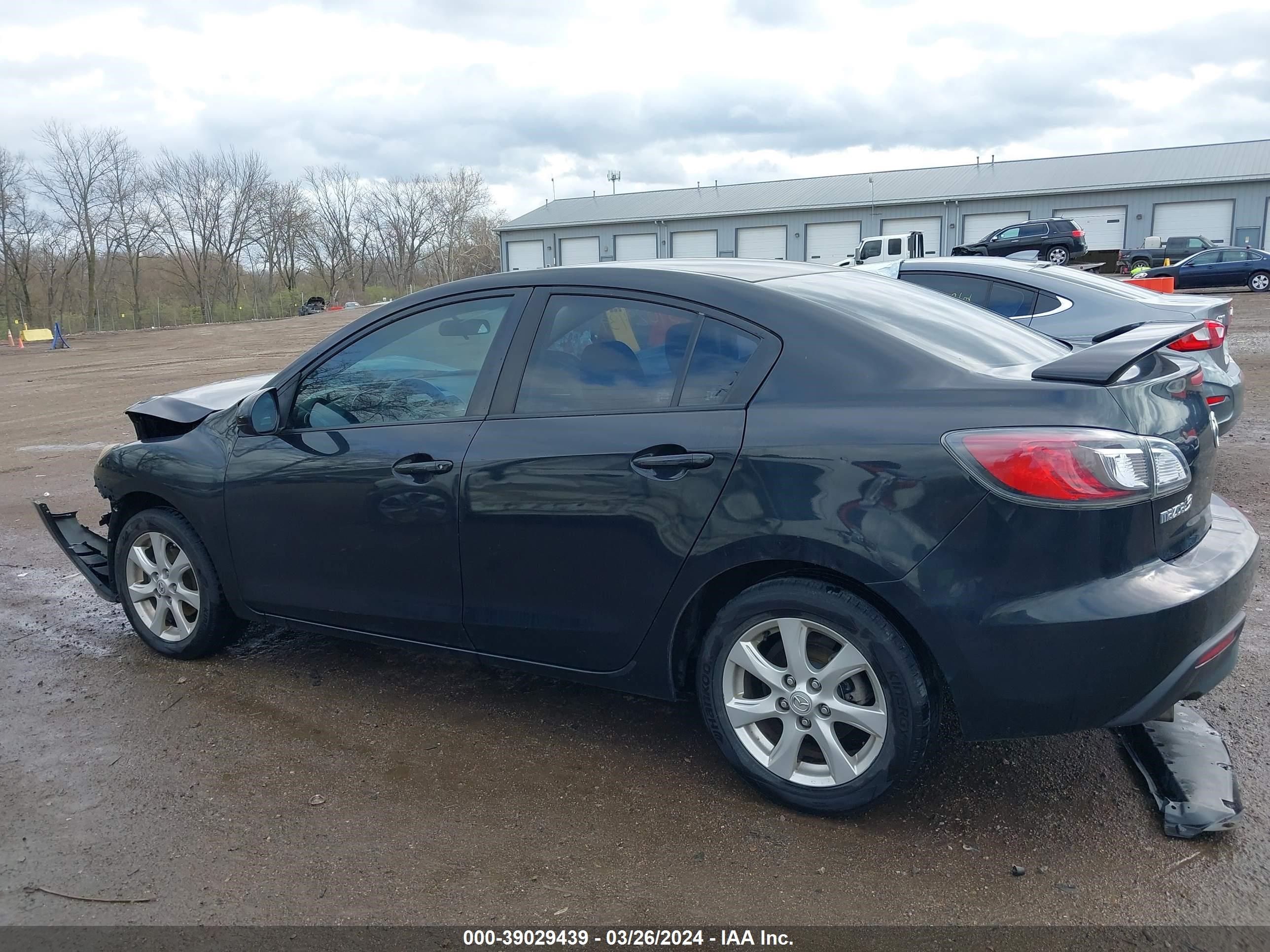 Photo 13 VIN: JM1BL1SF0A1164707 - MAZDA 3 