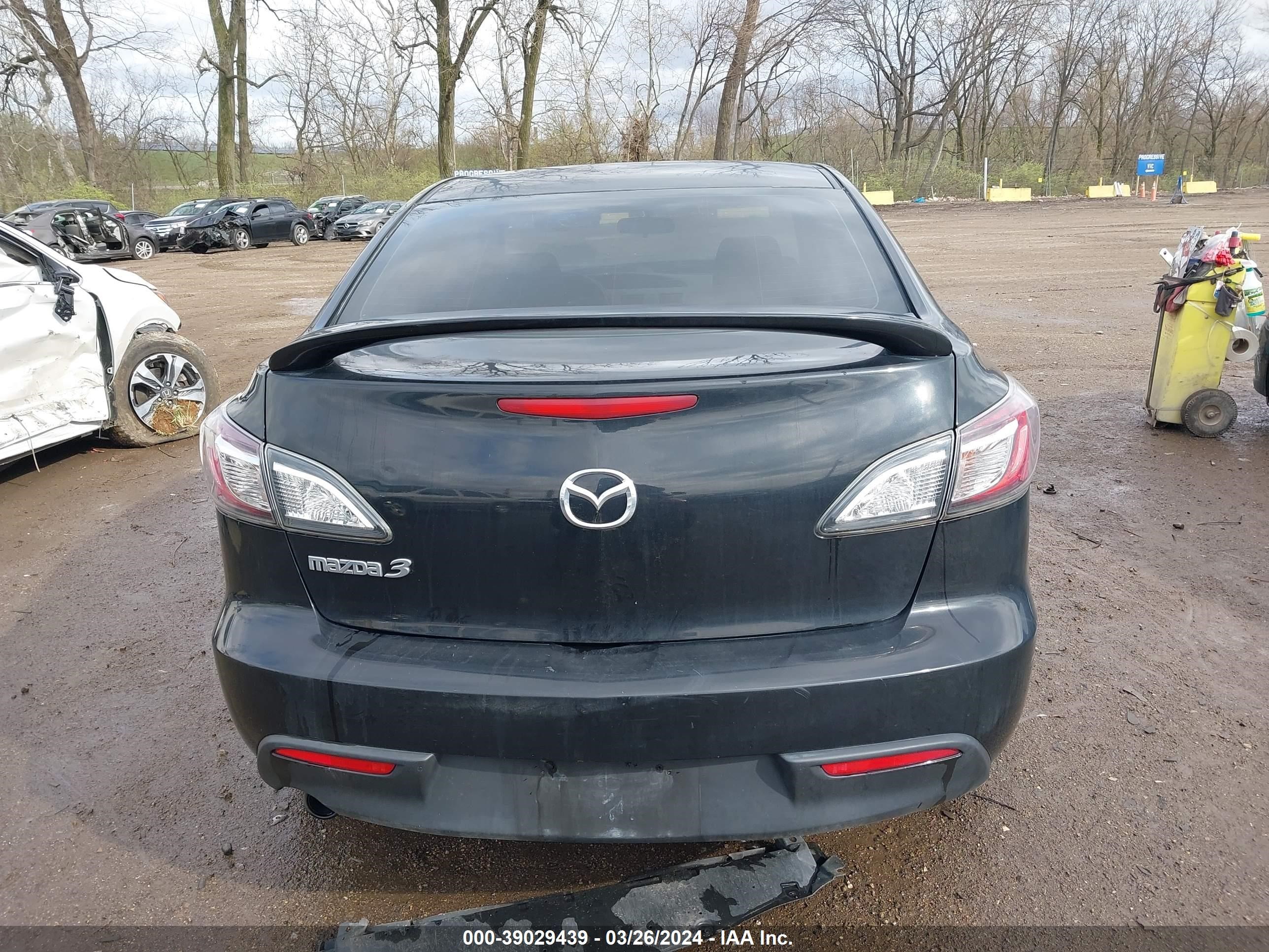 Photo 15 VIN: JM1BL1SF0A1164707 - MAZDA 3 