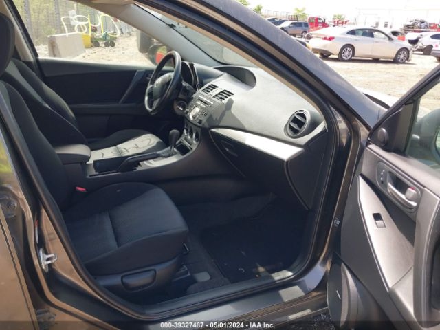 Photo 4 VIN: JM1BL1SF0A1194273 - MAZDA MAZDA3 