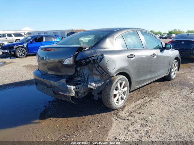 Photo 3 VIN: JM1BL1SF1A1163338 - MAZDA MAZDA3 