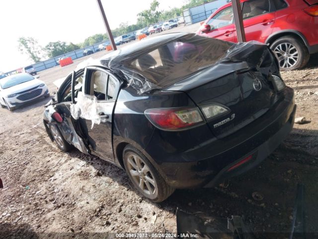 Photo 2 VIN: JM1BL1SF1A1179569 - MAZDA 3 