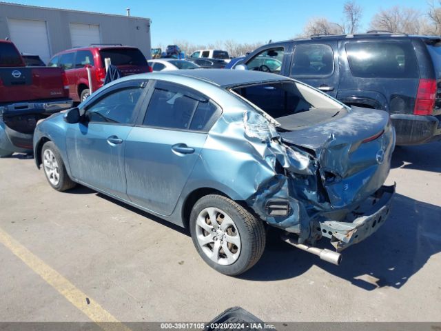 Photo 2 VIN: JM1BL1SF1A1233470 - MAZDA MAZDA3 