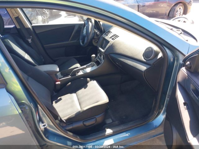 Photo 4 VIN: JM1BL1SF1A1233470 - MAZDA MAZDA3 