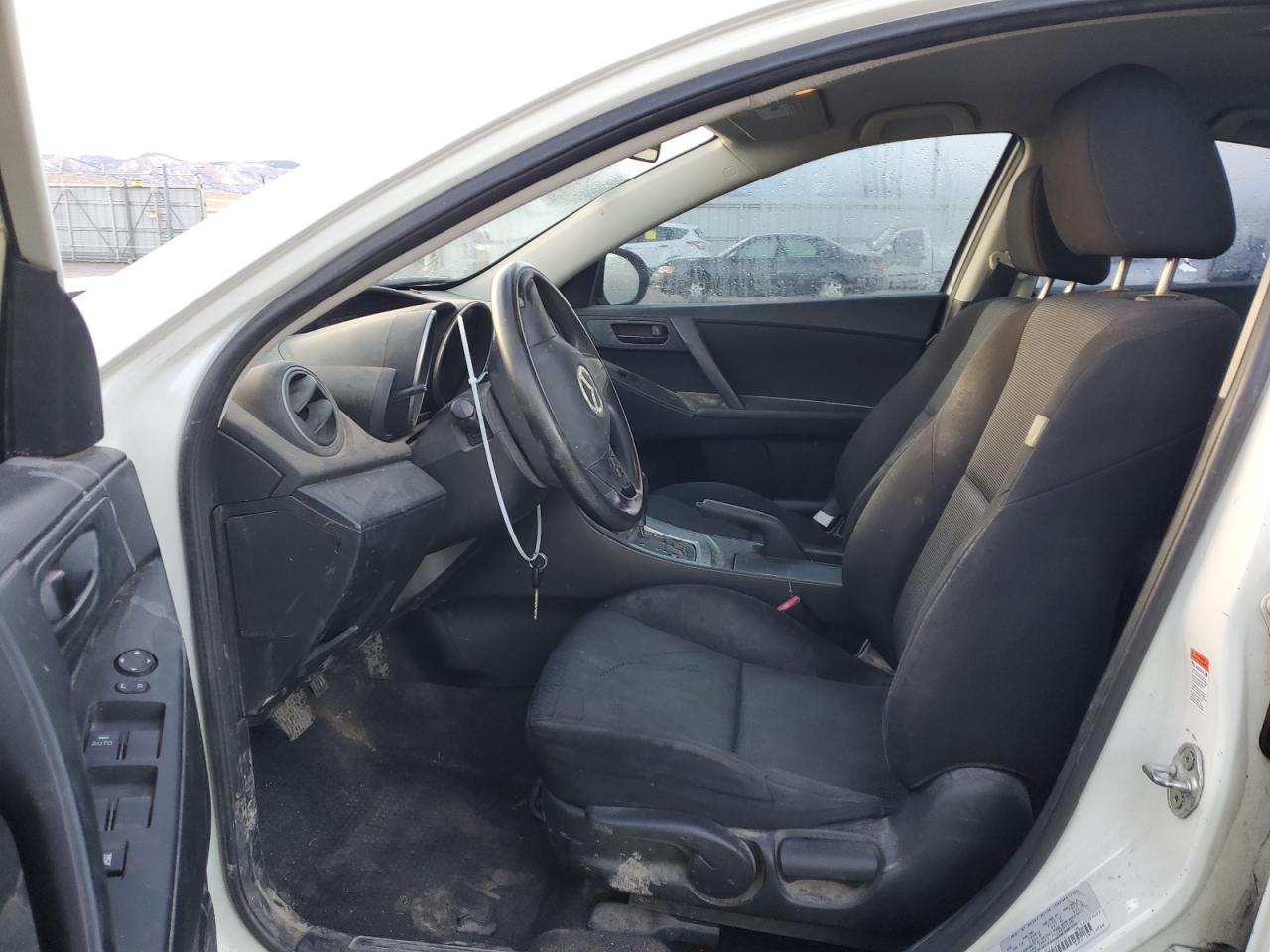 Photo 6 VIN: JM1BL1SF2A1201367 - MAZDA 3 