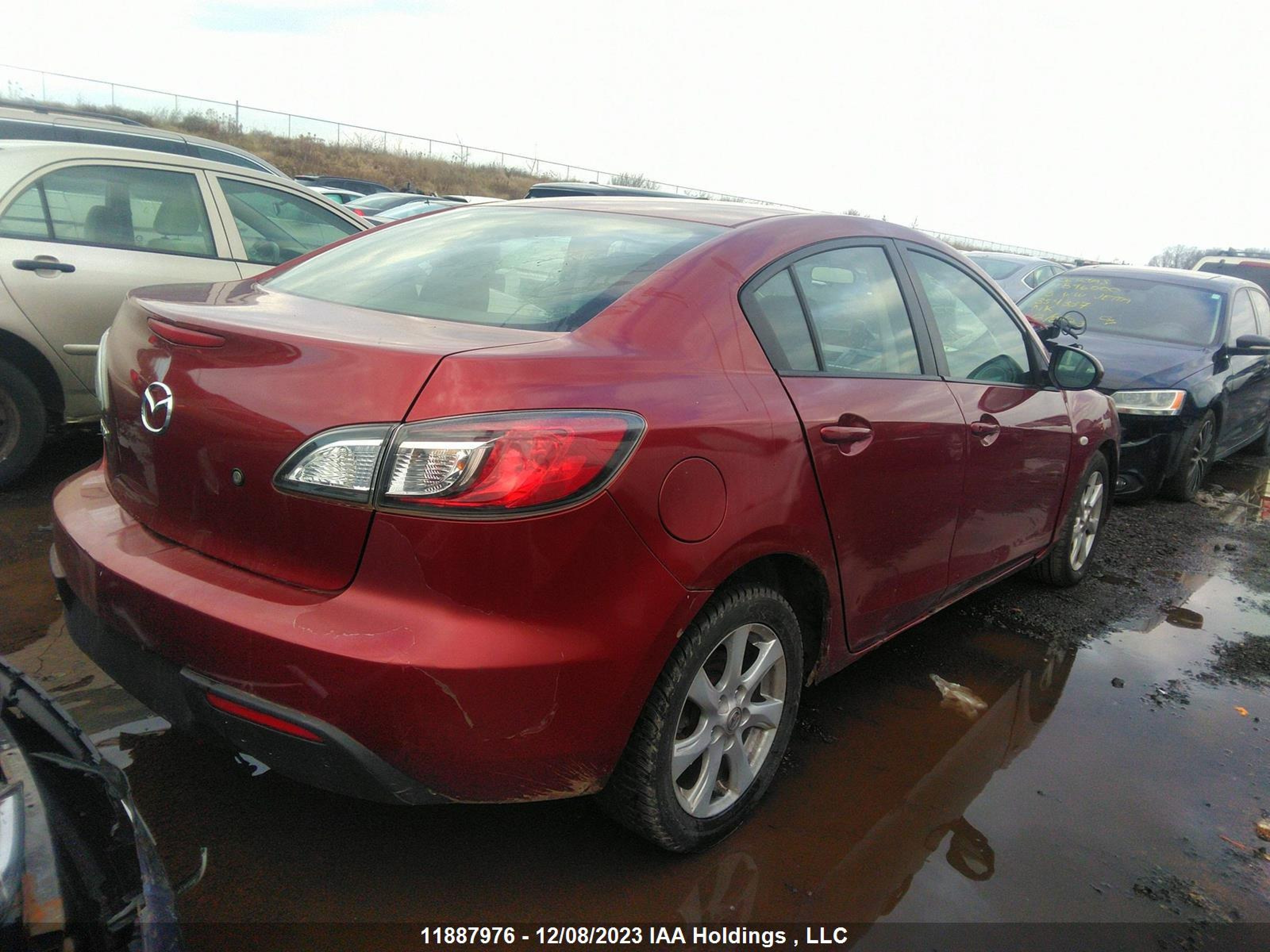 Photo 3 VIN: JM1BL1SF2A1351057 - MAZDA 3 