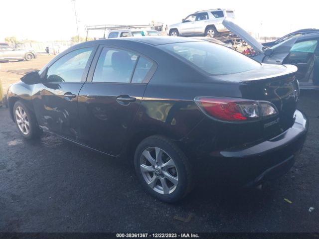 Photo 2 VIN: JM1BL1SF3A1138456 - MAZDA MAZDA3 