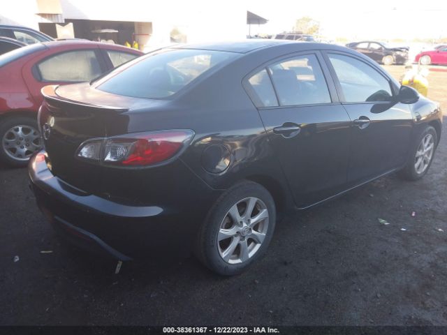 Photo 3 VIN: JM1BL1SF3A1138456 - MAZDA MAZDA3 