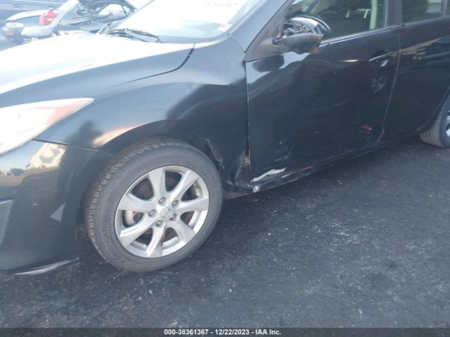 Photo 5 VIN: JM1BL1SF3A1138456 - MAZDA MAZDA3 