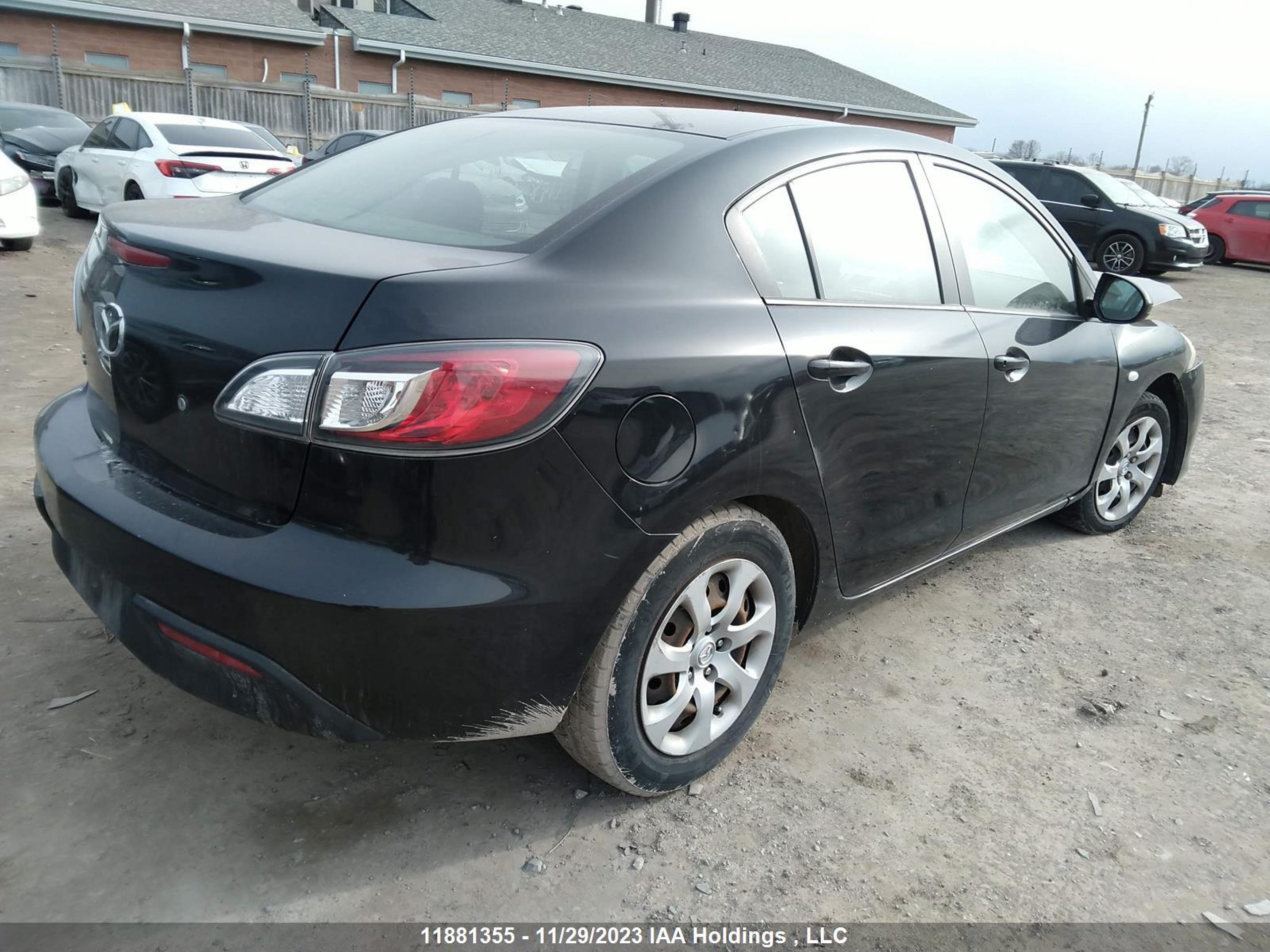 Photo 3 VIN: JM1BL1SF3A1207419 - MAZDA 3 