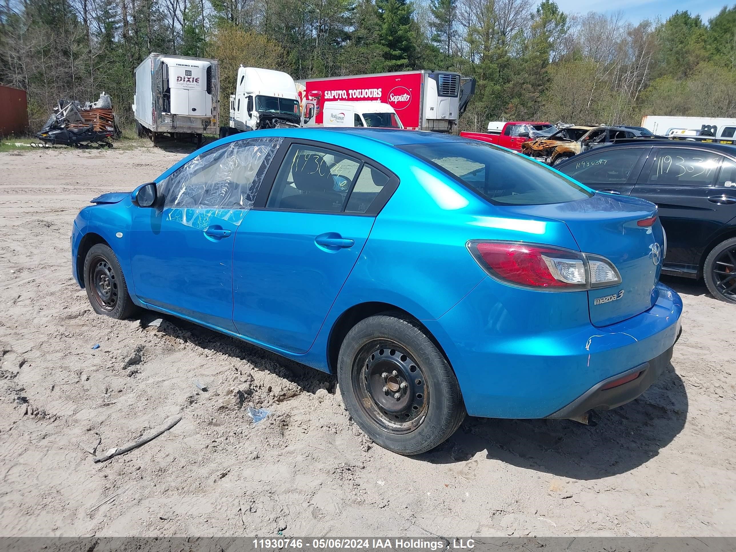 Photo 2 VIN: JM1BL1SF3A1291791 - MAZDA 3 