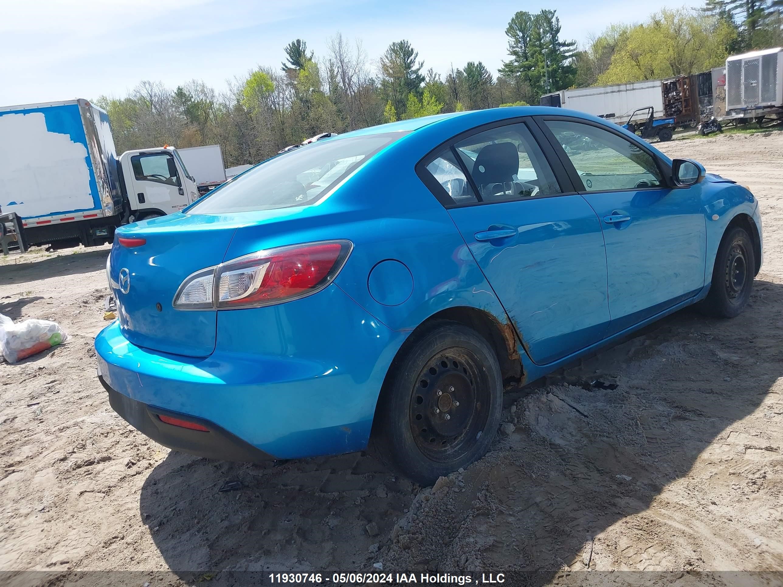 Photo 3 VIN: JM1BL1SF3A1291791 - MAZDA 3 